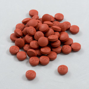 Ibuprofen tablets Photo credit: Wikimedia / public domain 